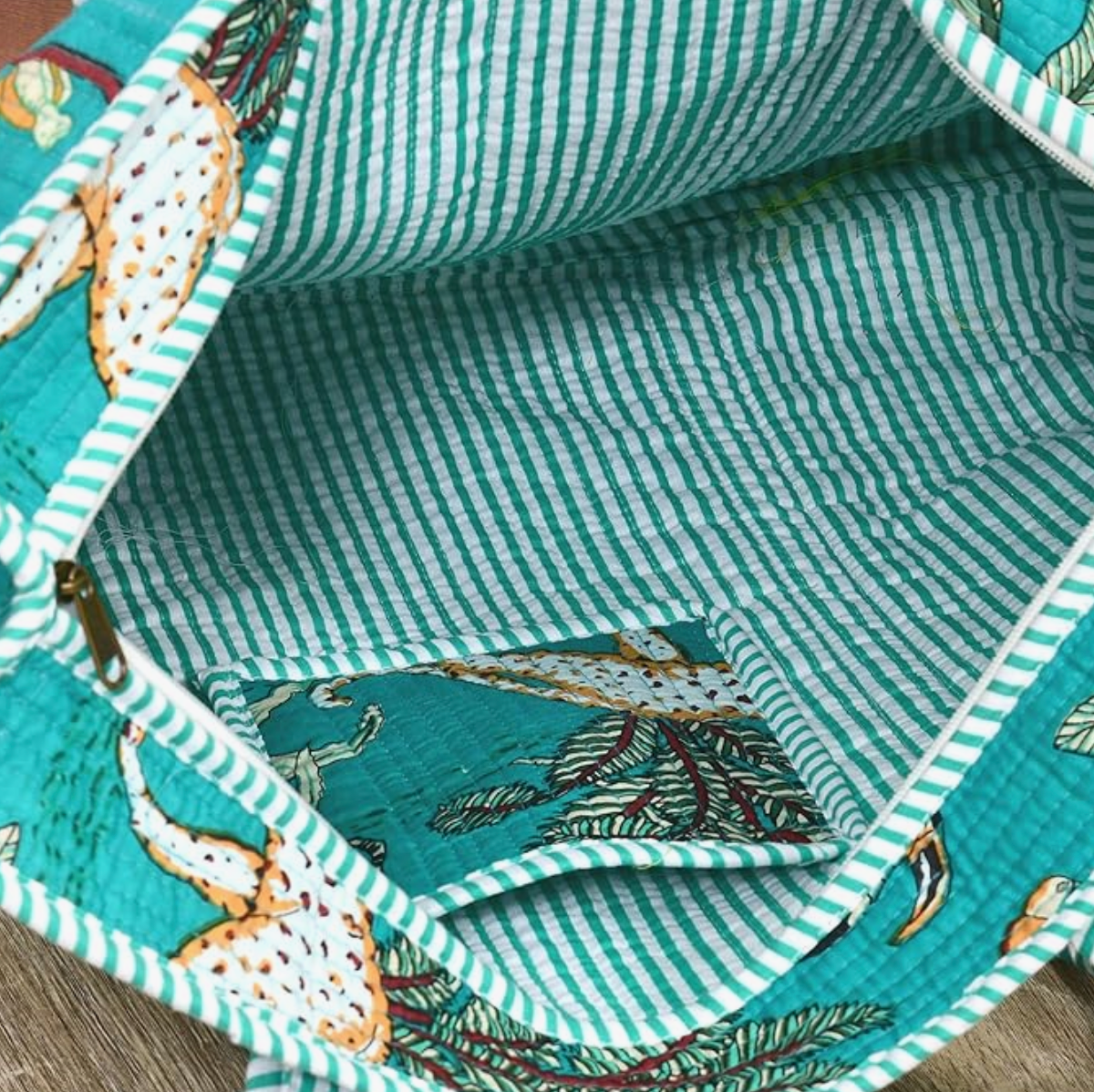 Quilted Cotton Tote Bag (Turquoise Jungle)